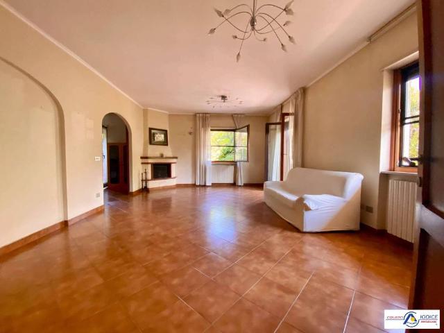 Villa in vendita a Sabaudia LT