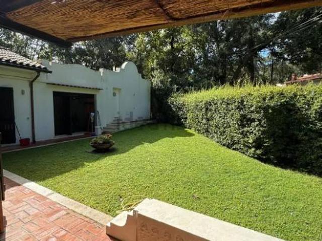 Villa in vendita a Sabaudia LT