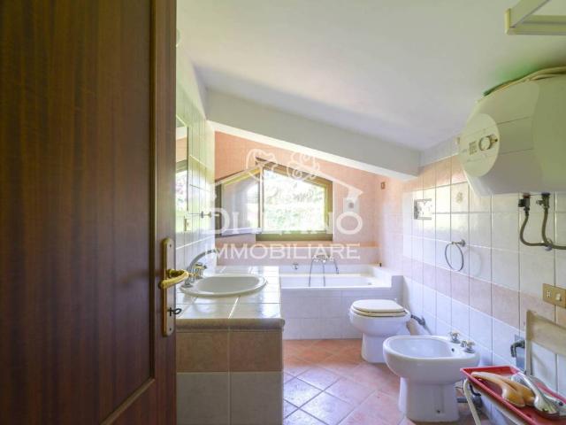 Villa in vendita a Sacrofano RM