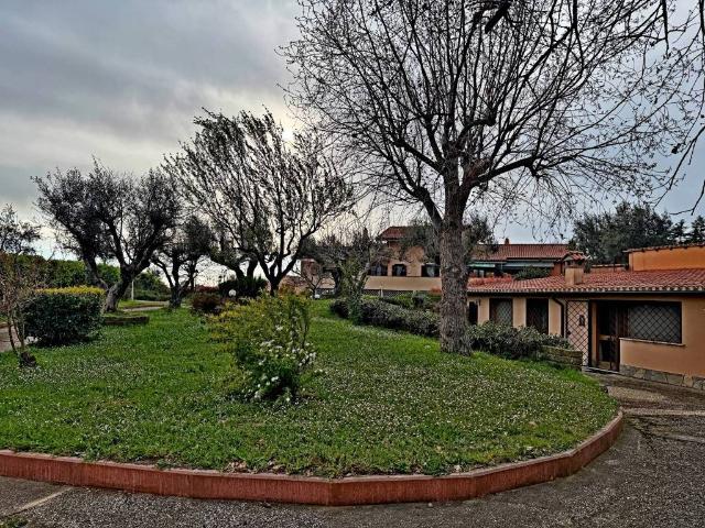Villa in vendita a Sacrofano RM