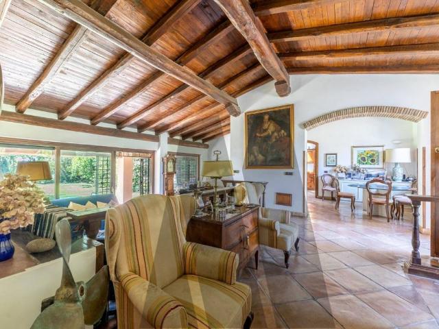 Villa in vendita a Sacrofano RM