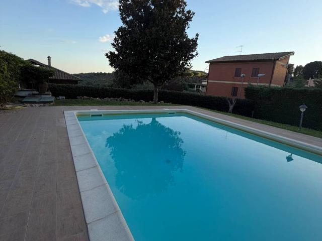 Villa in vendita a Sacrofano RM
