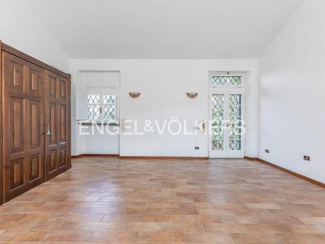 Villa in vendita a Sacrofano RM