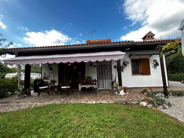 Villa in vendita a Sagrado GO