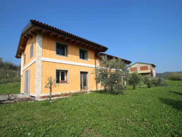 Villa in vendita a Salcedo VI