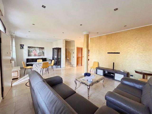 Villa in vendita a Sala Baganza PR