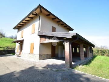 Villa in vendita a Sala Baganza PR