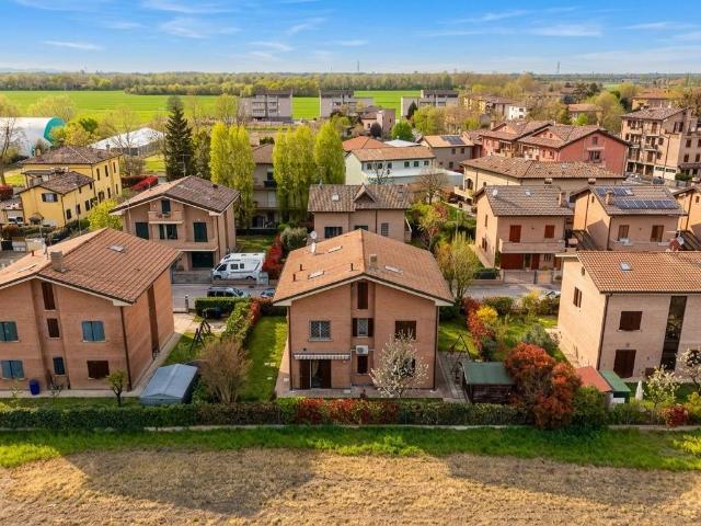 Villa in vendita a Sala Bolognese BO