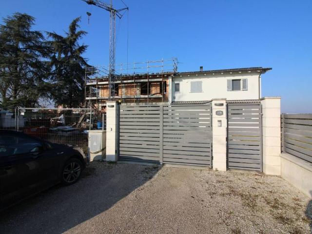 Villa in vendita a Sala Bolognese BO