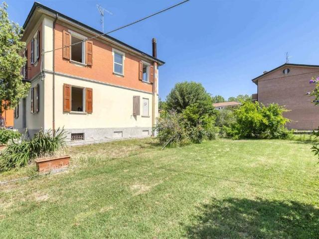 Villa in vendita a Sala Bolognese BO