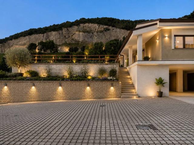 Villa in vendita a Salerno SA