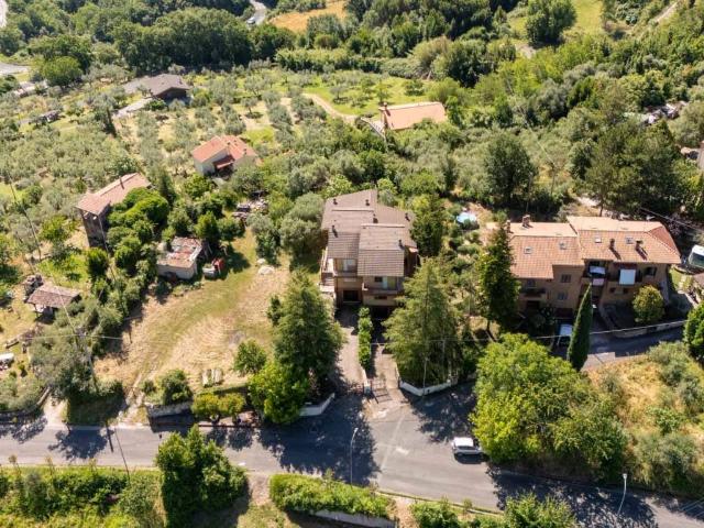 Villa in vendita a Salisano RI