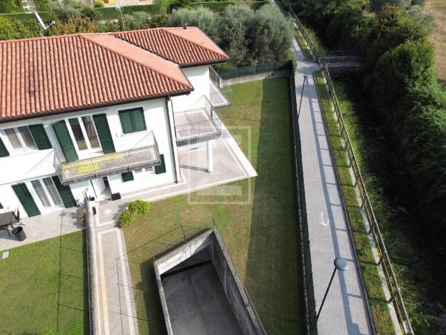 Villa in vendita a Salò BS
