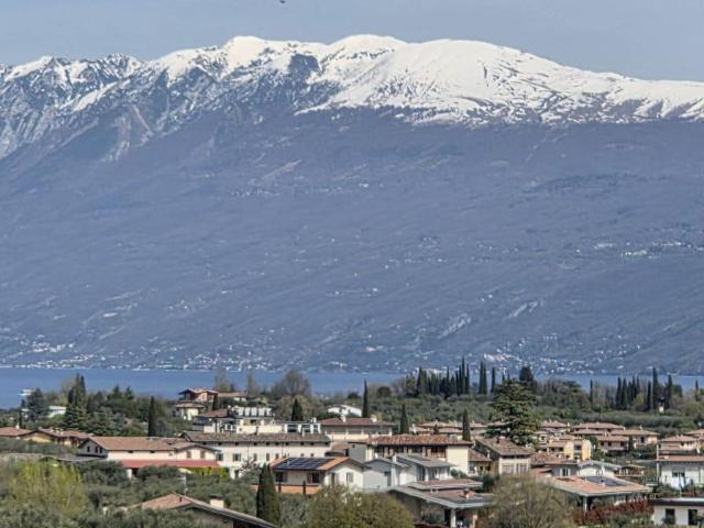 Villa in vendita a Salò BS