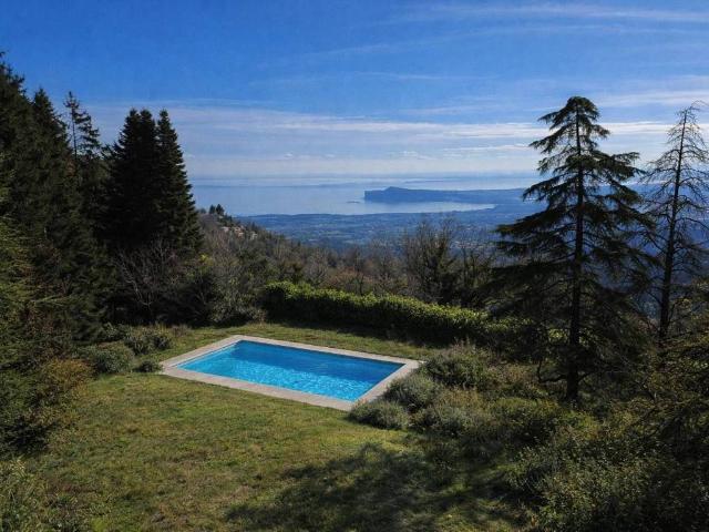 Villa in vendita a Salò BS