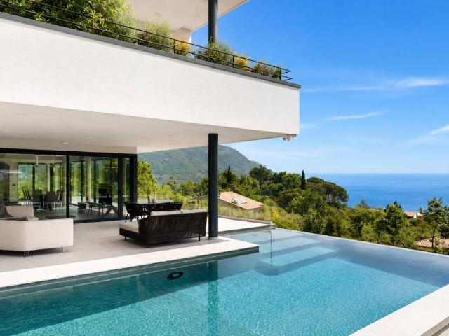 Villa in vendita a Salò BS