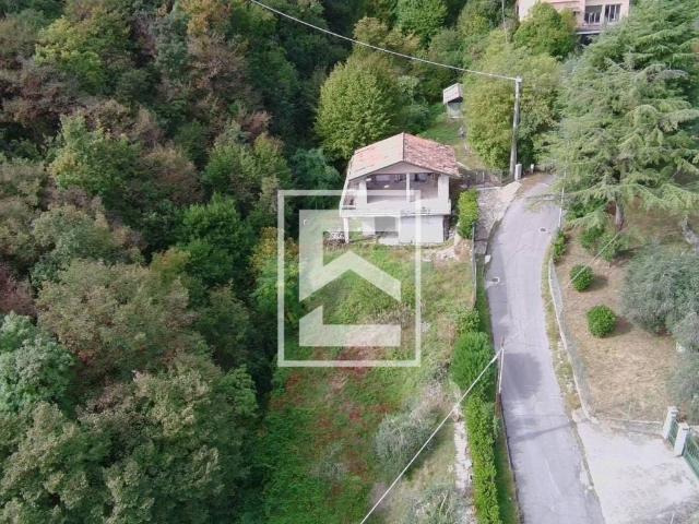 Villa in vendita a Salò BS