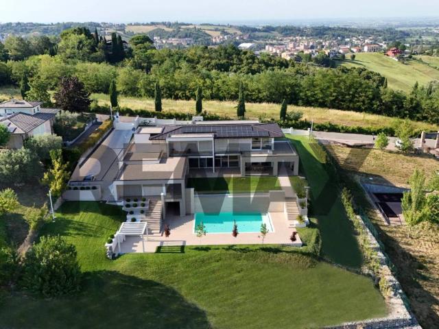 Villa in vendita a Salsomaggiore Terme PR