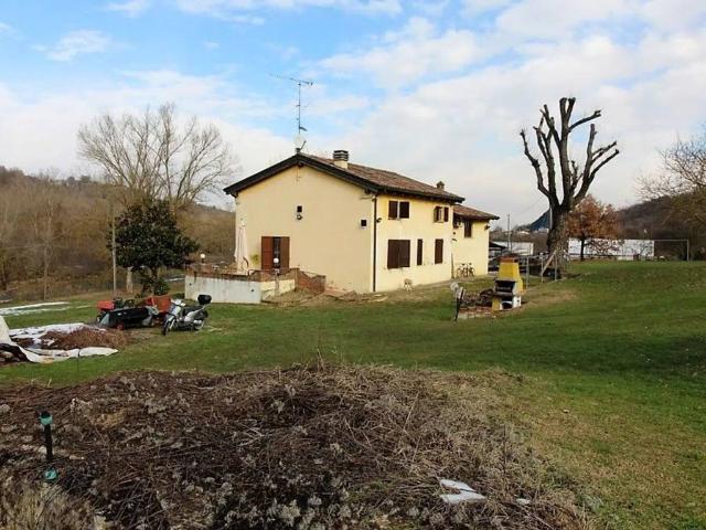 Villa in vendita a Salsomaggiore Terme PR