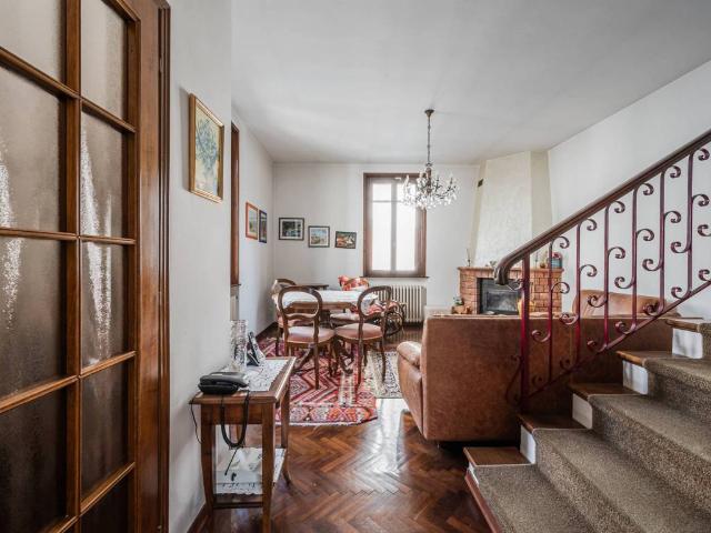 Villa in vendita a Salsomaggiore Terme PR