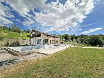 Villa in vendita a Saludecio RN