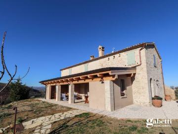 Villa in vendita a Saludecio RN