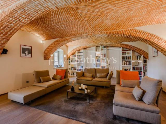 Villa in vendita a Saluzzo CN
