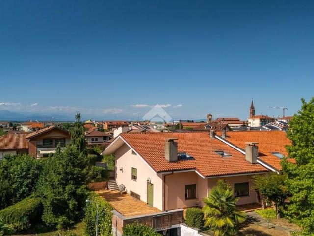 Villa in vendita a Saluzzo CN