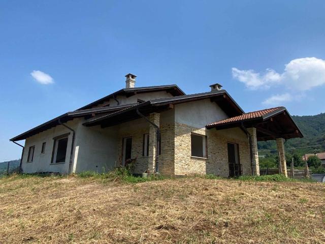 Villa in vendita a Saluzzo CN