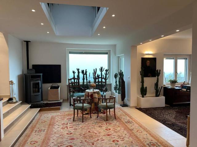 Villa in vendita a Saluzzo CN