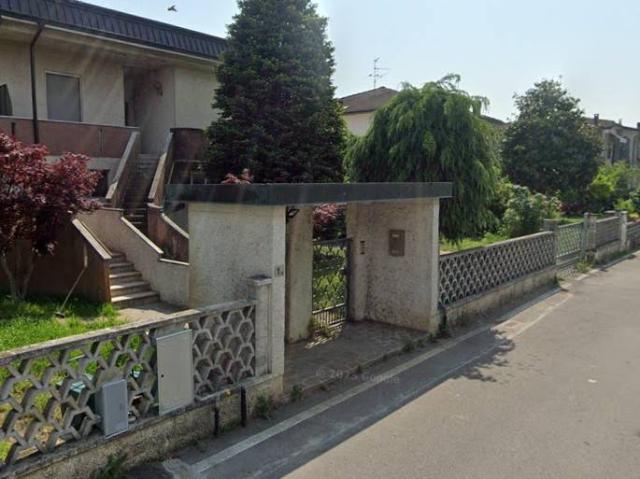 Villa in vendita a Salvirola CR