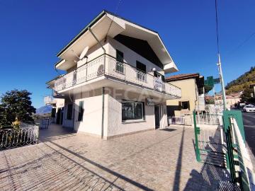 Villa in vendita a Salza Irpina