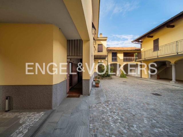 Villa in vendita a Samarate VA