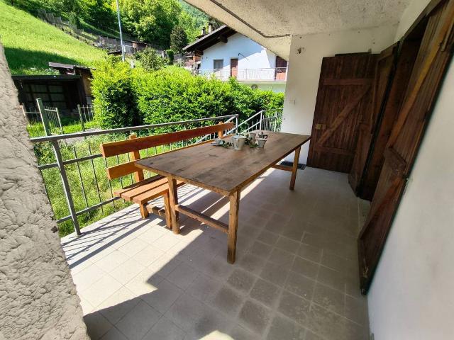 Villa in vendita a Sampeyre CN
