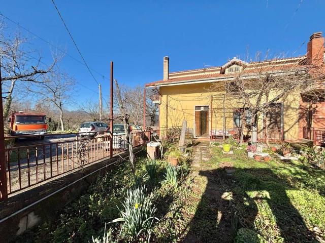 Villa in vendita a San Mango sul Calore AV