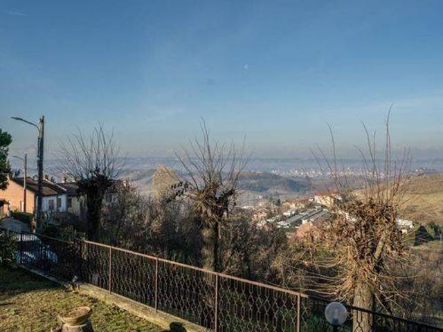 Villa in vendita a San Martino Alfieri AT