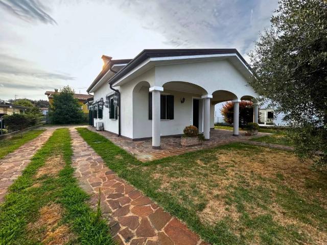 Villa in vendita a San Martino di Venezze RO