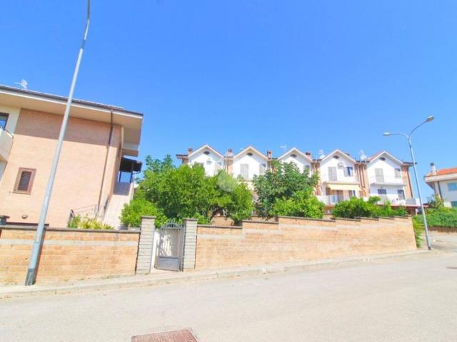 Villa in vendita a San Martino in Pensilis CB