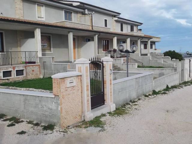 Villa in vendita a San Martino in Pensilis CB