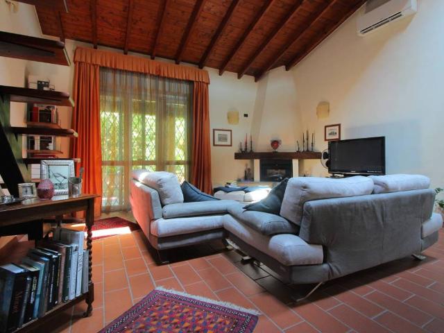 Villa in vendita a San Martino Siccomario PV