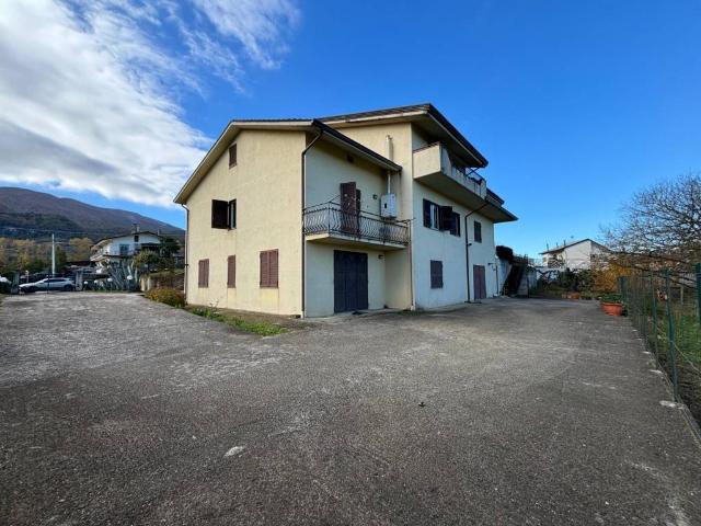 Villa in vendita a San Martino Valle Caudina AV