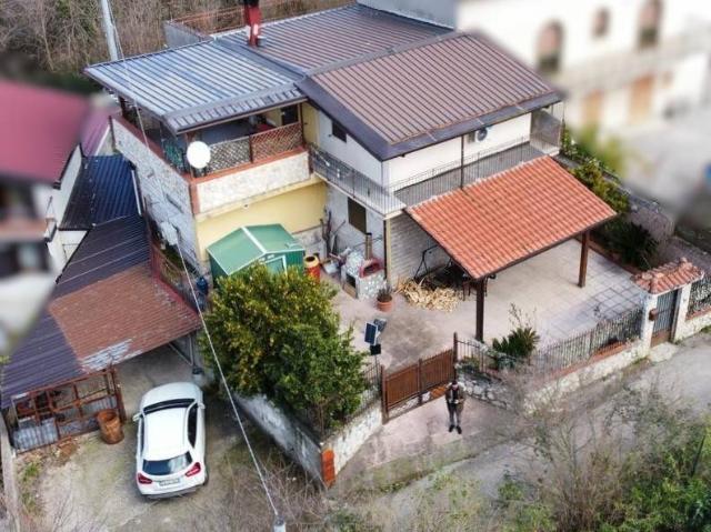 Villa in vendita a San Martino Valle Caudina AV