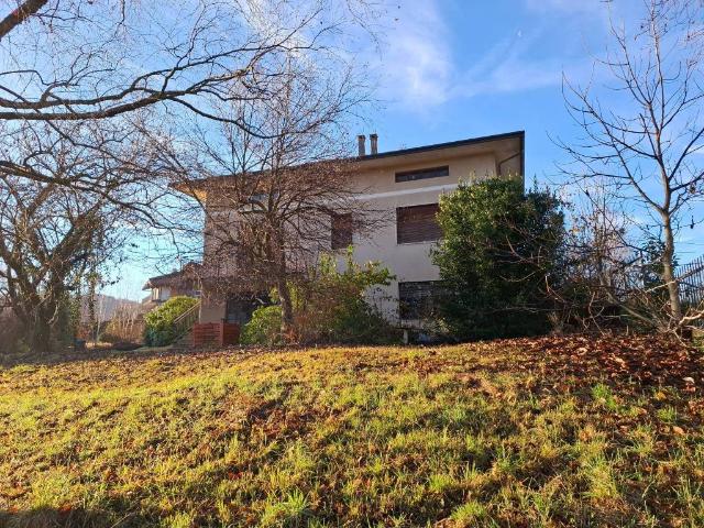 Villa in vendita a San Maurizio d'Opaglio NO