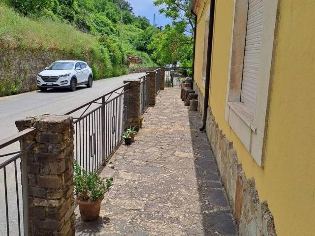 Villa in vendita a San Mauro Cilento SA