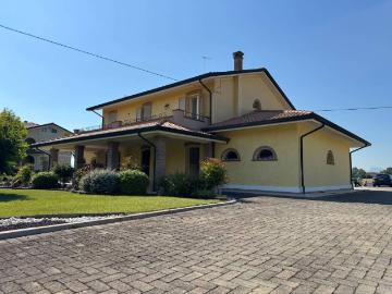 Villa in vendita a San Mauro Pascoli FC