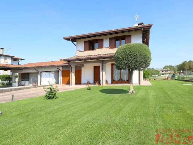 Villa in vendita a San Michele al Tagliamento VE
