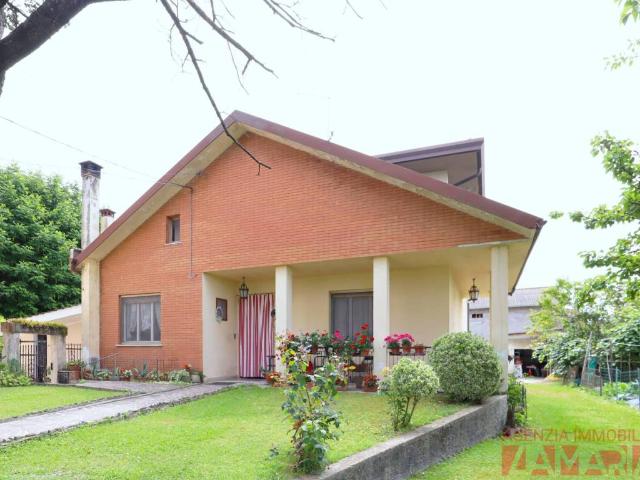 Villa in vendita a San Michele al Tagliamento VE