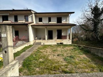 Villa in vendita a San Michele di Serino AV