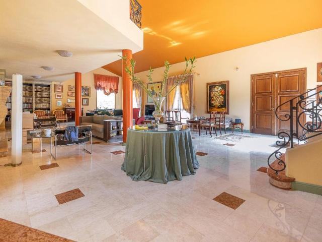 Villa in vendita a San Miniato