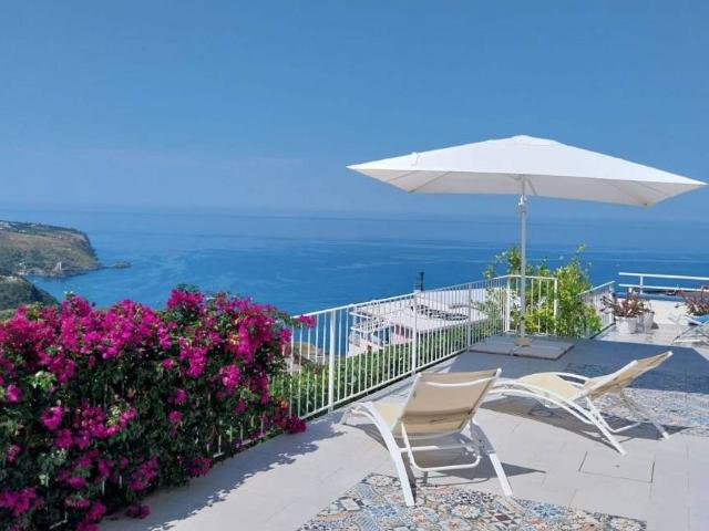 Villa in vendita a San Nicola Arcella CS